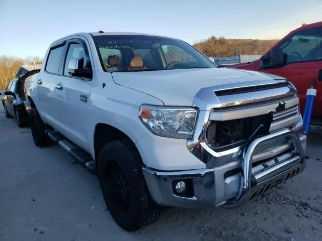 Toyota TUNDRA CREWMAX 1794
