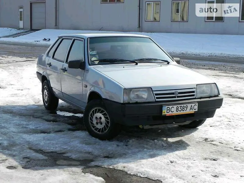 ВАЗ 21099