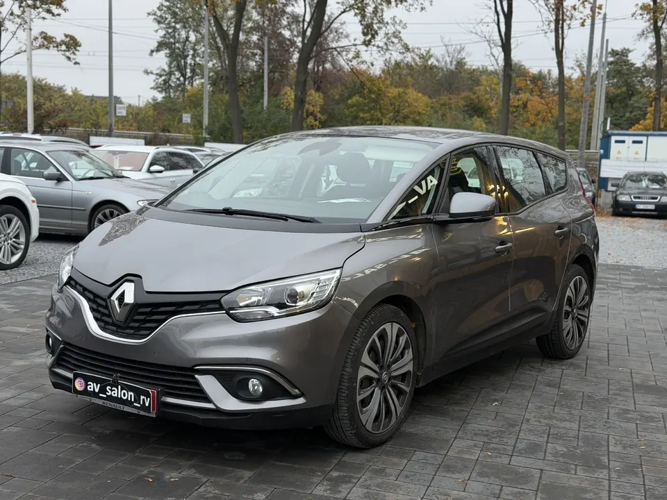 Renault Grand Scenic — фото 3