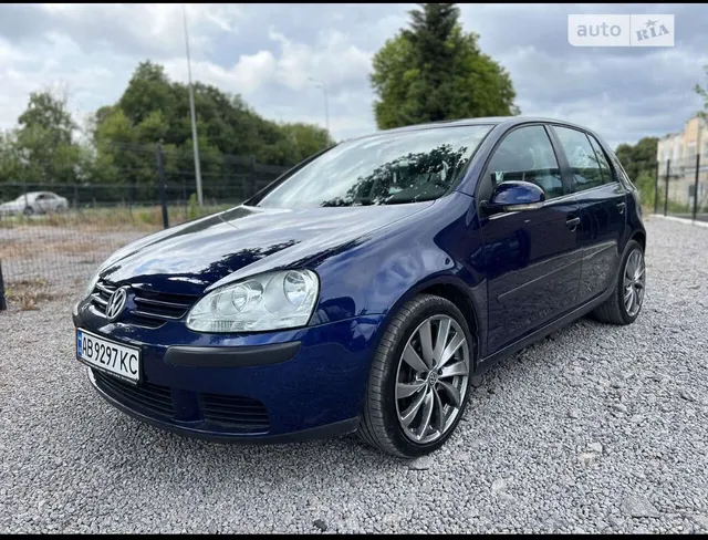 Volkswagen Golf V