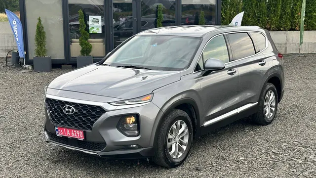 Hyundai SANTA FE SEL