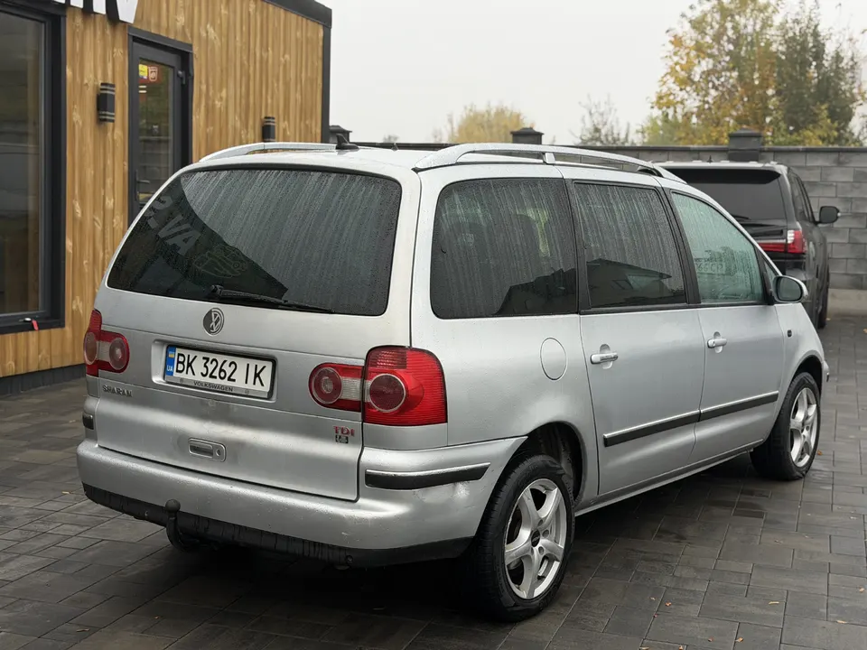 Volkswagen Sharan — фото 6