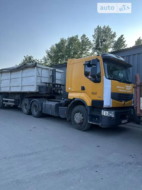 Renault Premium