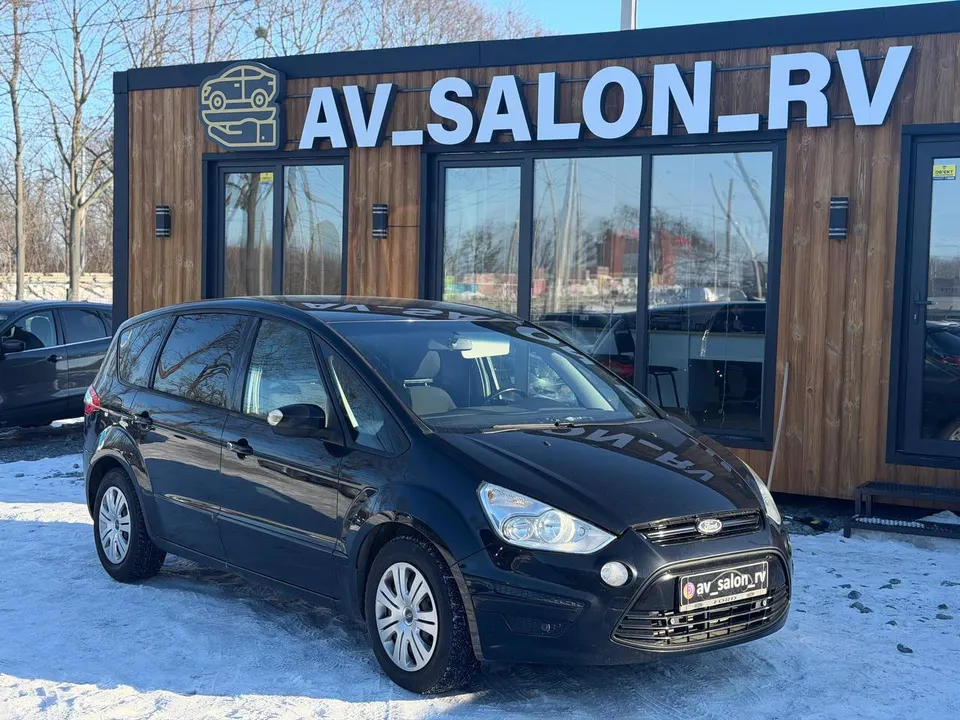 Ford S-Max