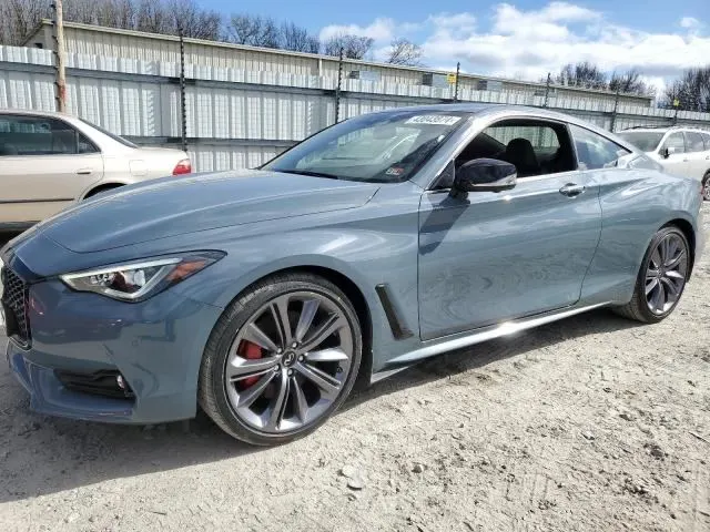 Infiniti Q60 RED SPORT 400