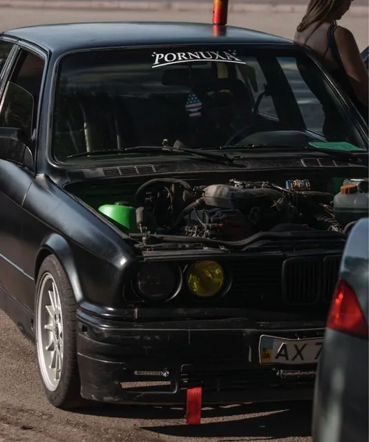BMW E30