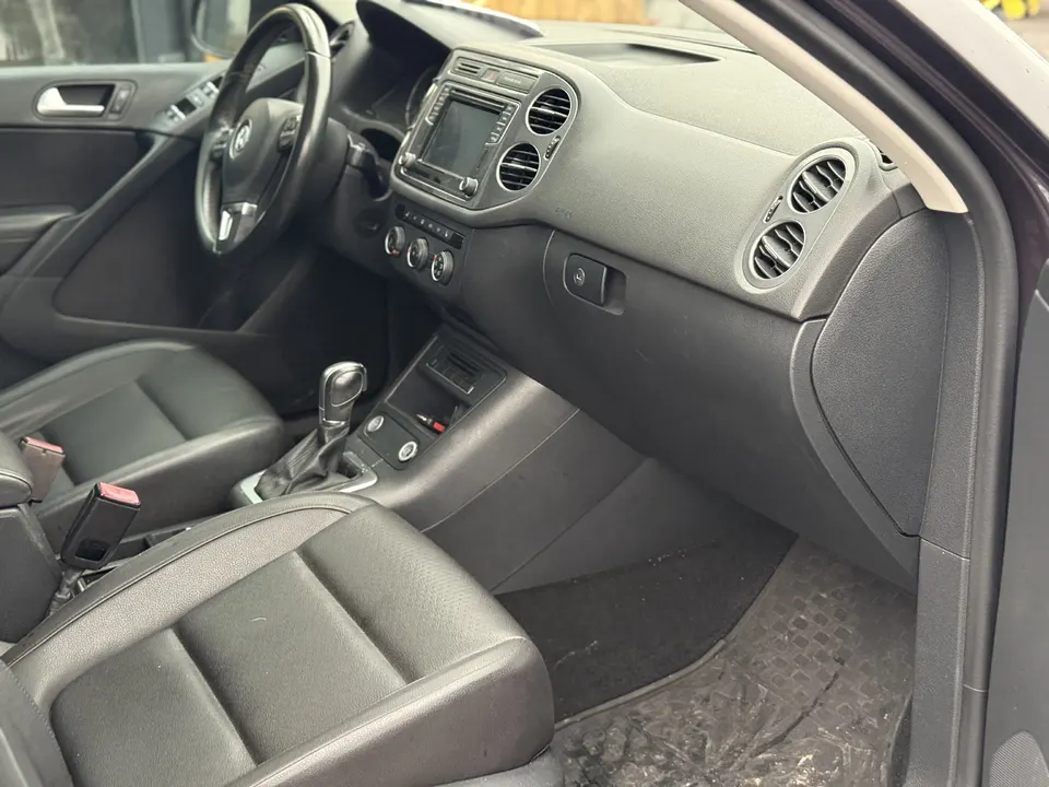 Volkswagen Tiguan — фото 5