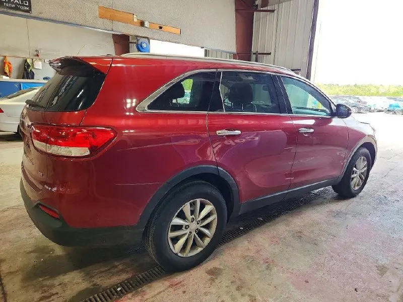 Kia SORENTO LX — фото 3