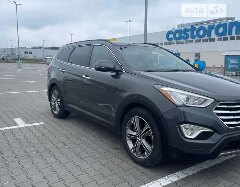 Hyundai Santa FE