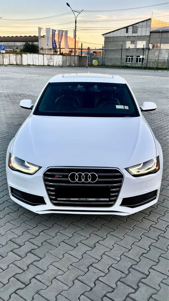 Audi A4 Quattro Premium Plus