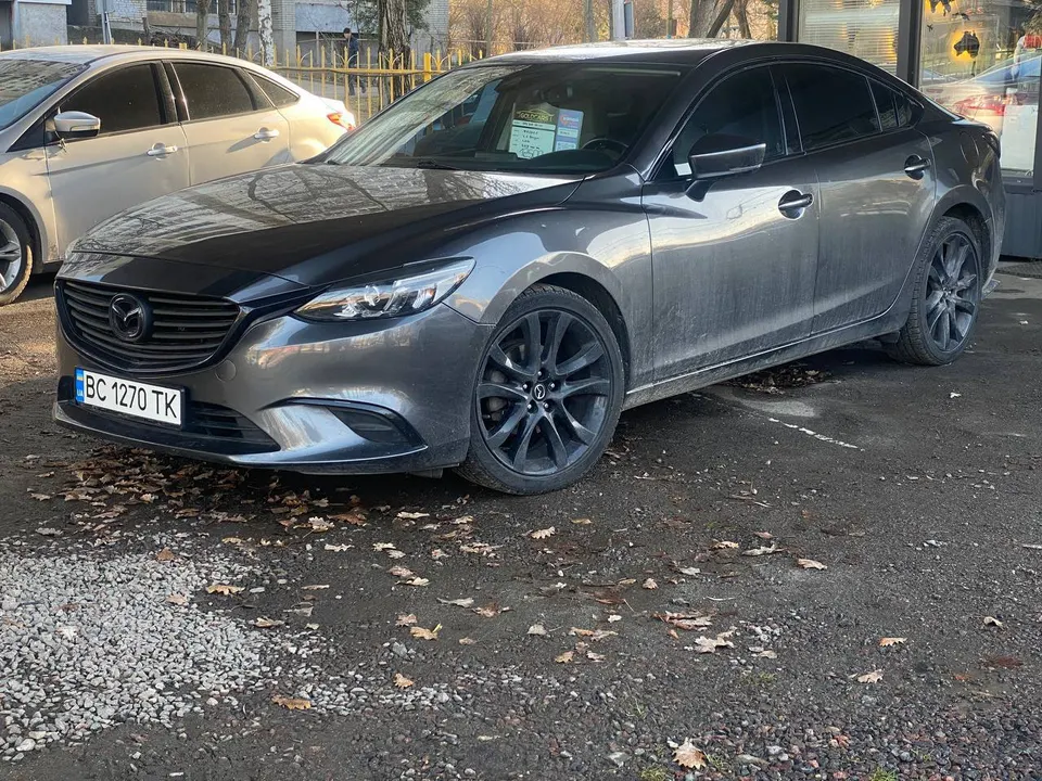 Mazda 6