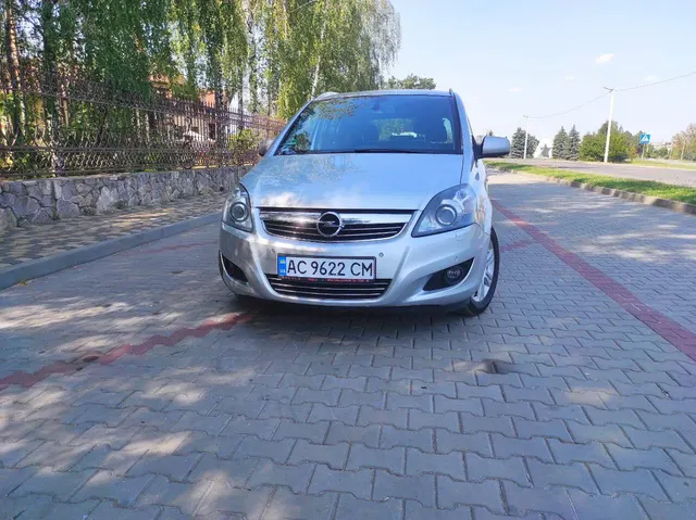 Opel Zafira