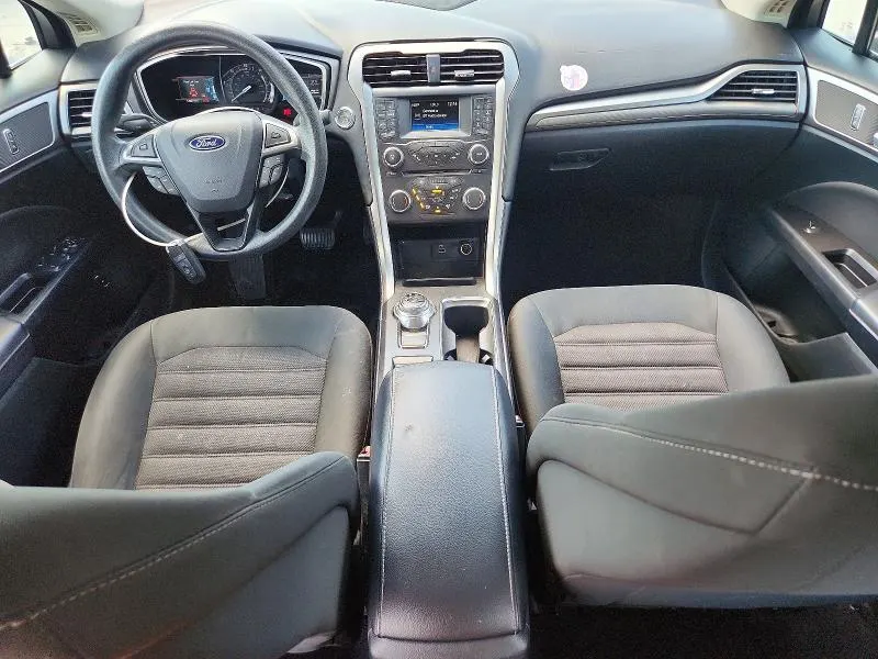Ford FUSION SE HYBRID — фото 8
