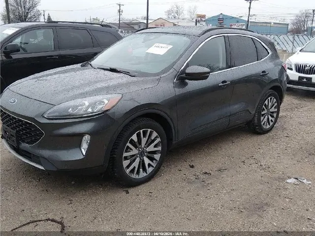 Ford ESCAPE TITANIUM HYBRID
