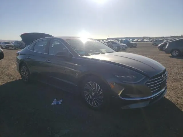 Hyundai SONATA HYBRID
