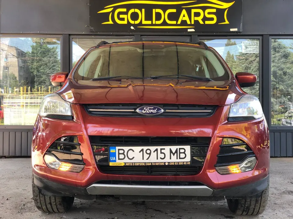 Ford ESCAPE