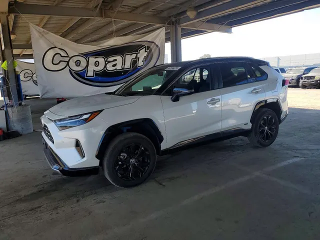 Toyota RAV4 HYBRID XSE