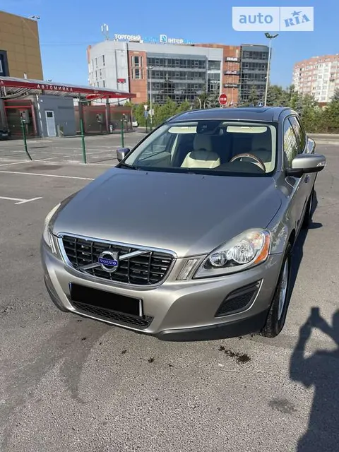 Volvo XC60