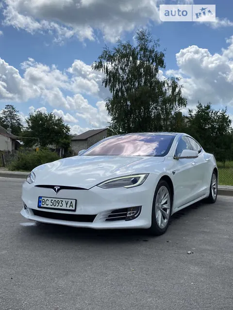Tesla Model S