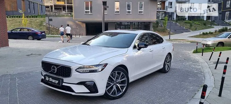 Volvo S90 T6 AWD
