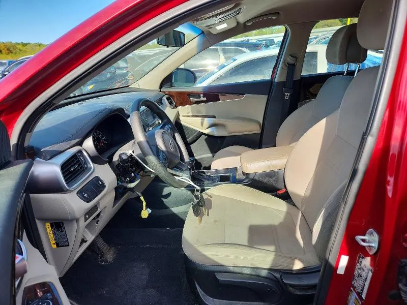 Kia SORENTO LX — фото 7