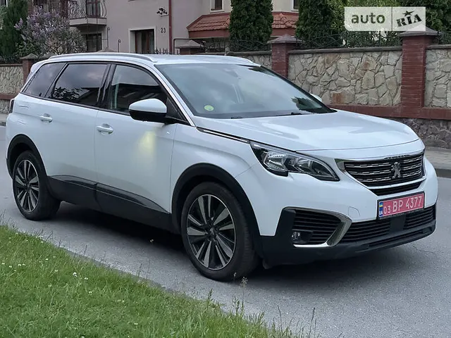Peugeot 5008