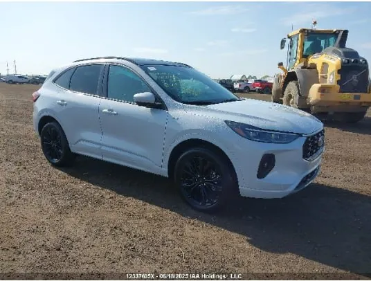Ford ESCAPE ST-LINE ELITE