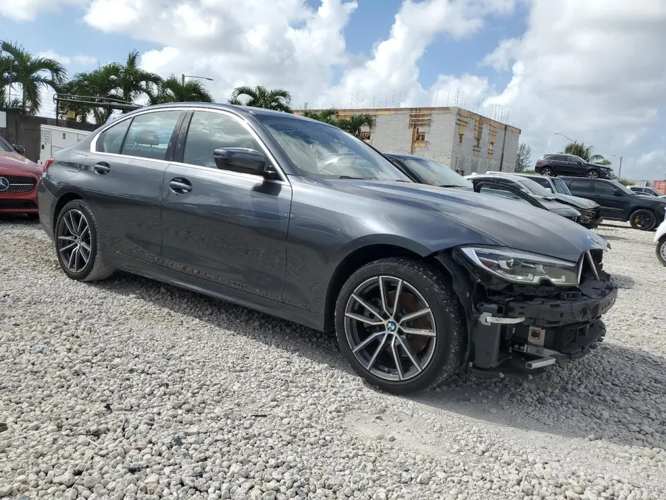 BMW 330XI
