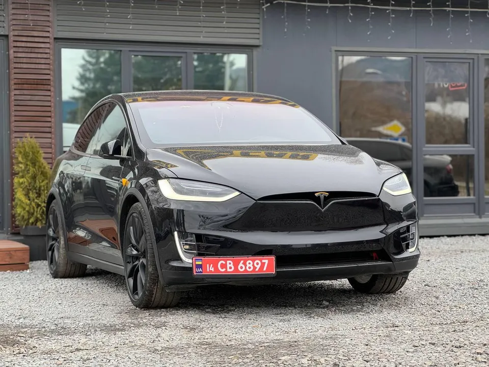 Tesla Model X