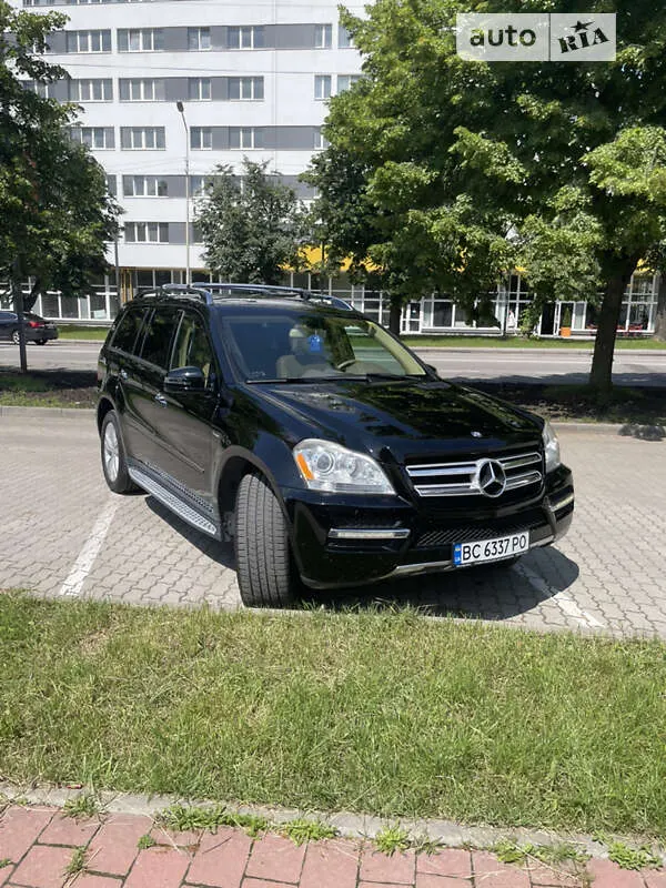 Mercedes-Benz GL-Class