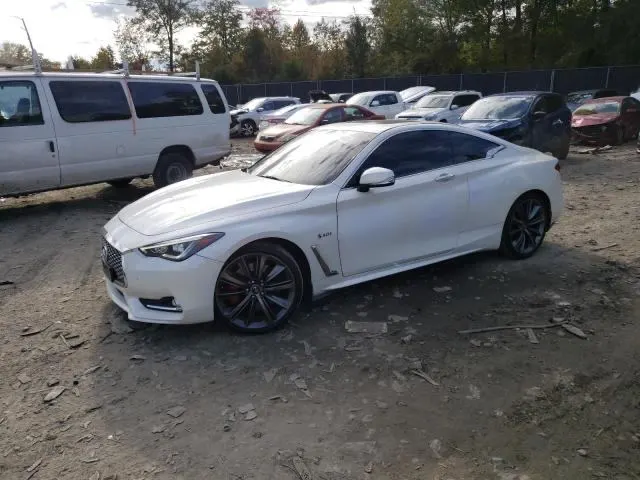 Infiniti Q60 RED SPORT 400