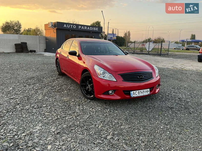 Infiniti G37