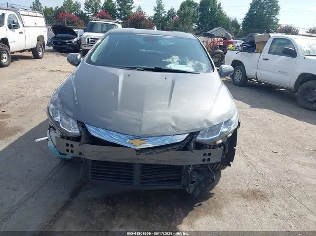 Chevrolet Volt LT Plug-in Hybrid