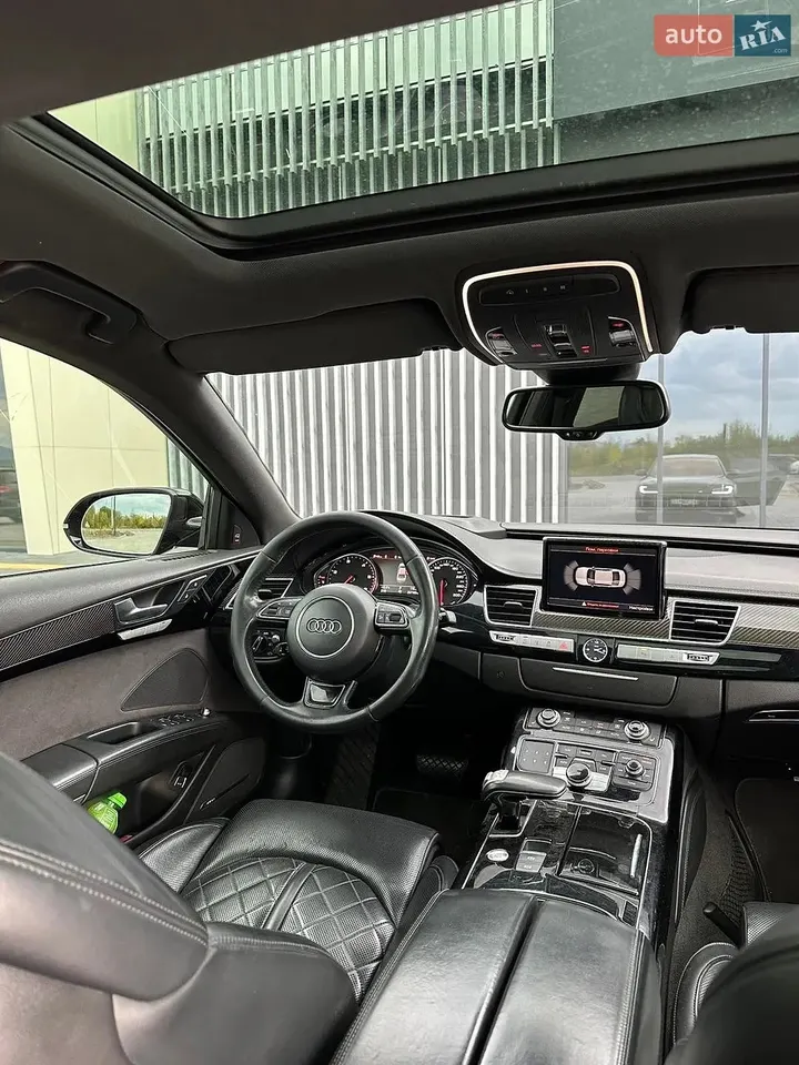 Audi A8 — фото 9