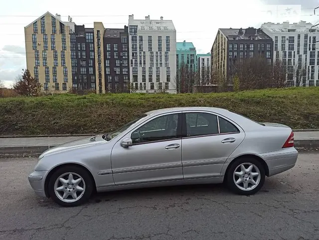 Mercedes-Benz C-Class ELEGANCE