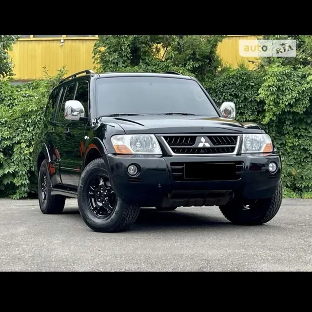 Mitsubishi Pajero Wagon