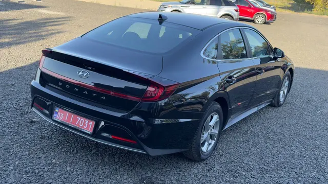 Hyundai SONATA SE