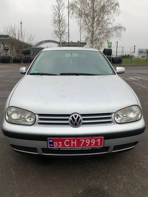 Volkswagen Golf 4