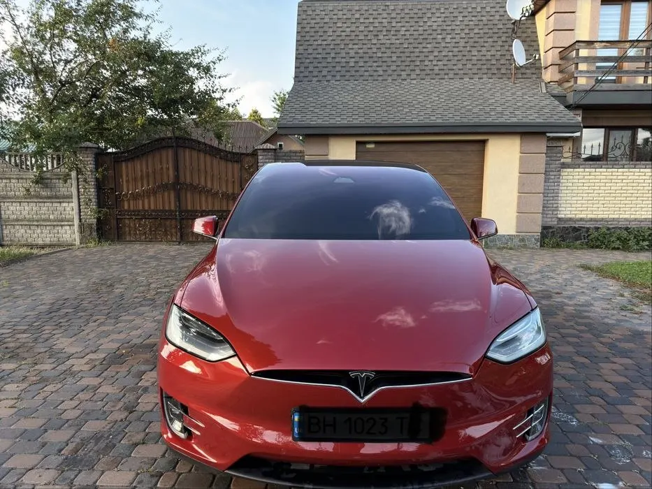 Tesla model X