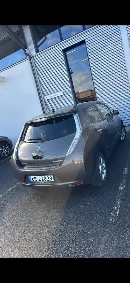 Nissan Leaf Acenta — фото 2