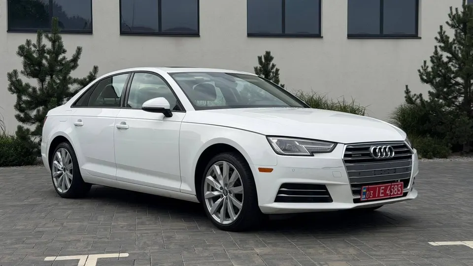 Audi A4 Premium