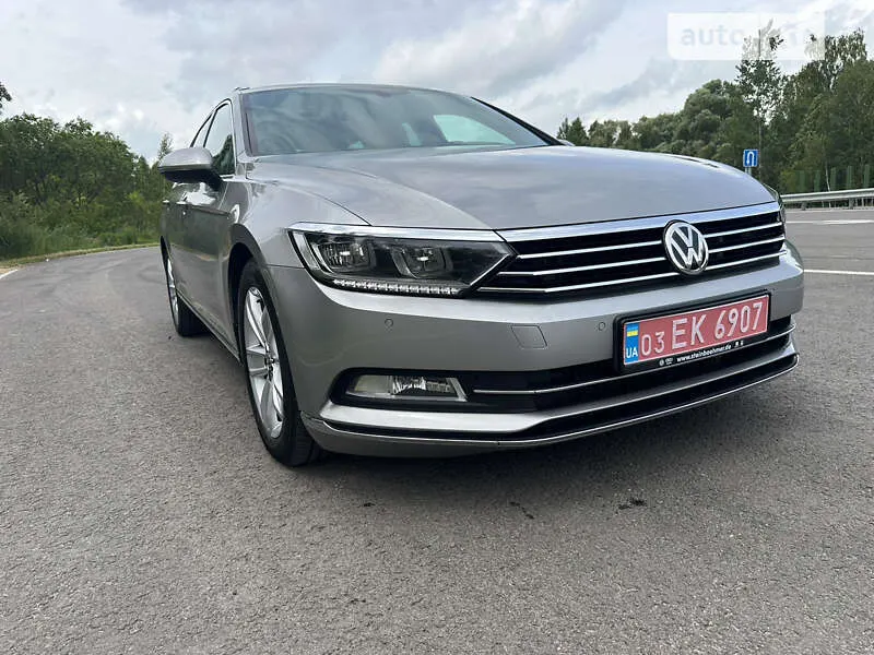 Volkswagen Passat