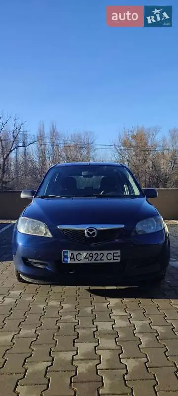 Mazda 2