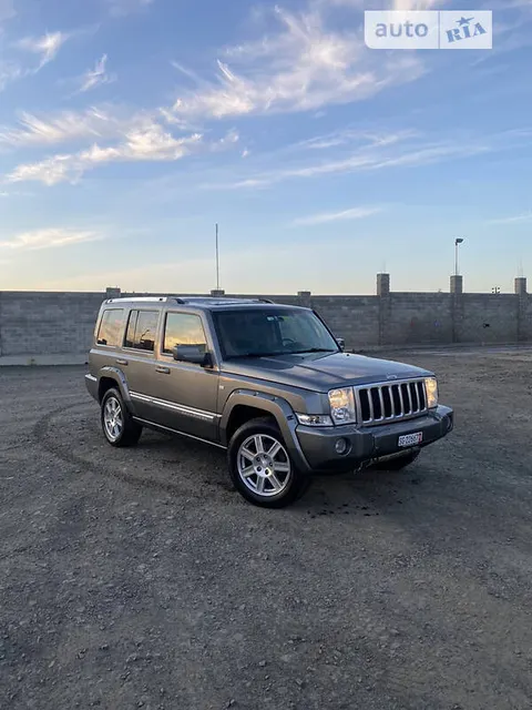 Jeep Commander