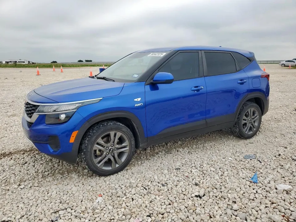 Kia SELTOS LX