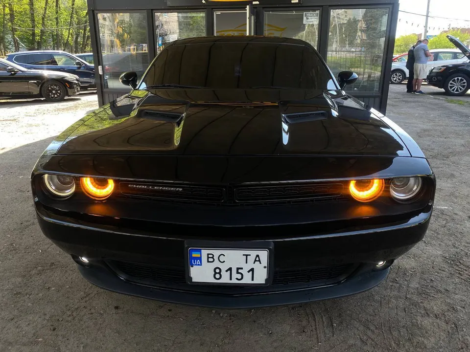 Dodge Challenger