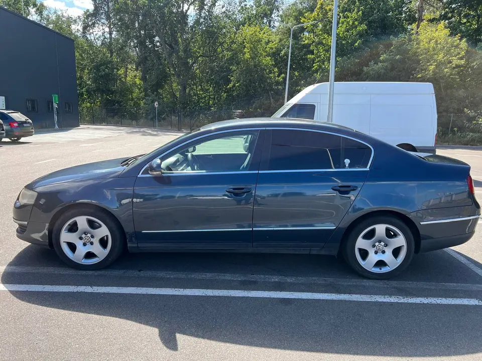 Volkswagen Passat B6