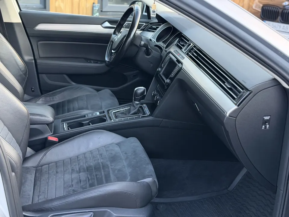 Volkswagen Passat — фото 8