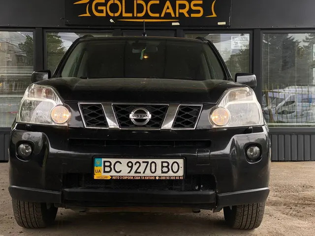 Nissan X-TRAIL