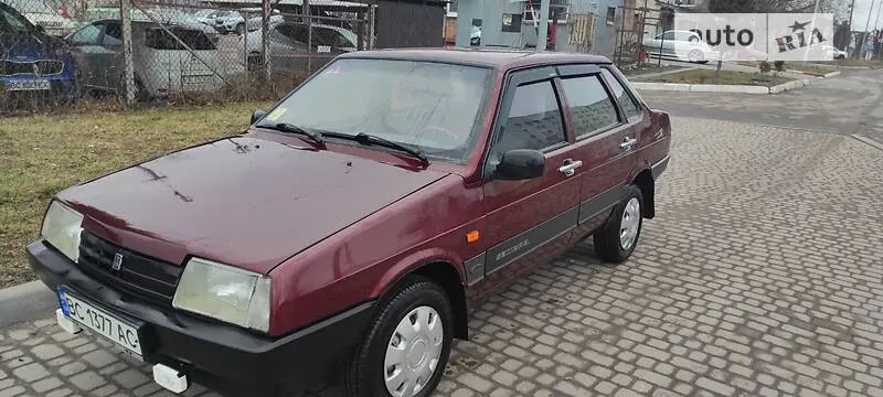 ВАЗ 21099